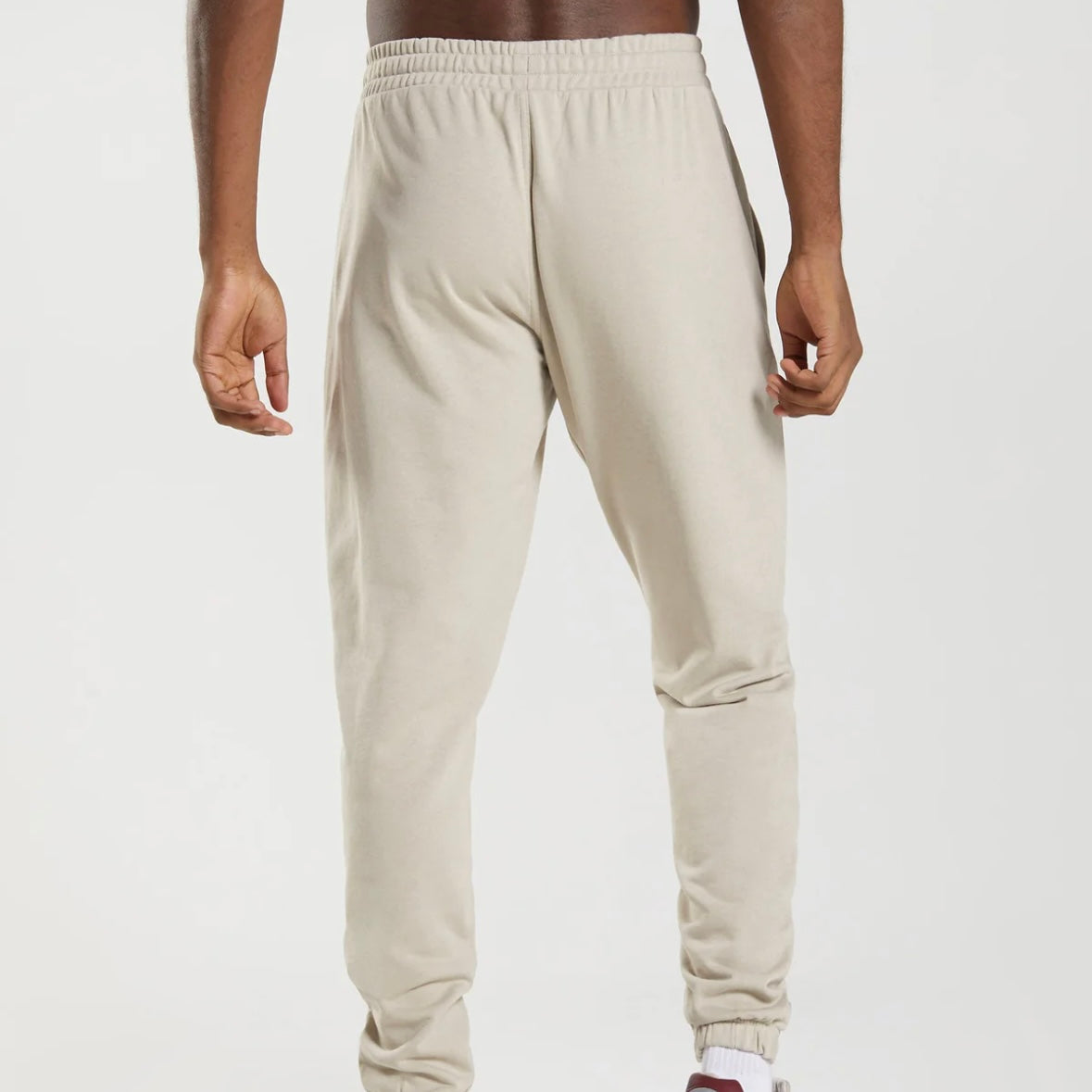 GYMSHARK - ESSENTIAL OVERSIZED JOGGERS