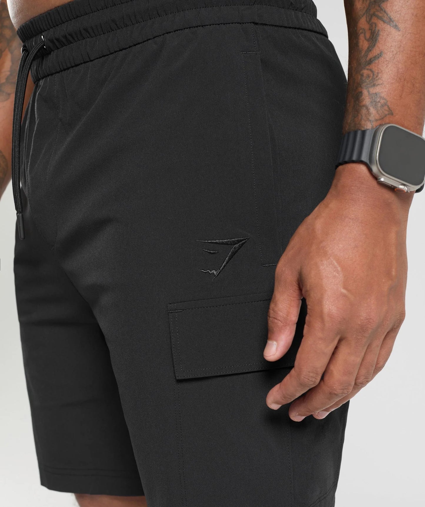 GYMSHARK - STRETCH WOVEN CARGO SHORTS