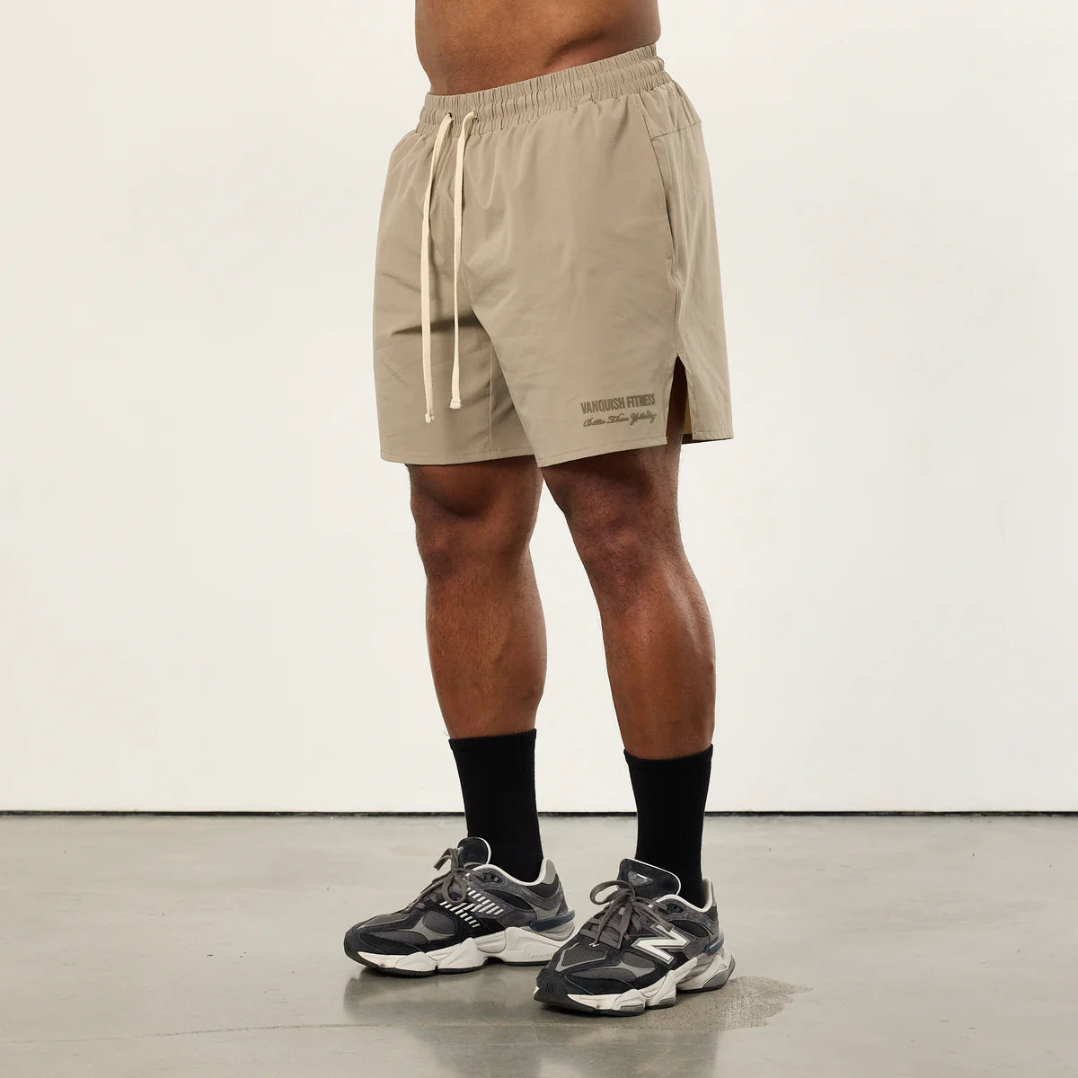 VANQUISH - SIGNATURE WOVEN SHORTS
