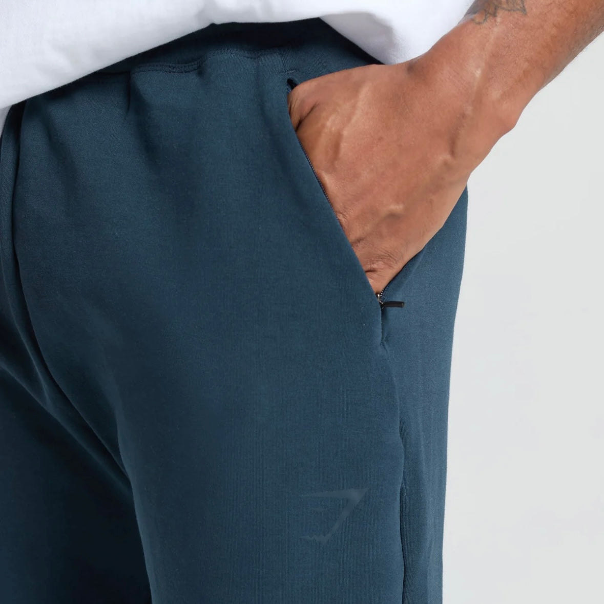 GYMSHARK - REST DAY KNIT JOGGERS