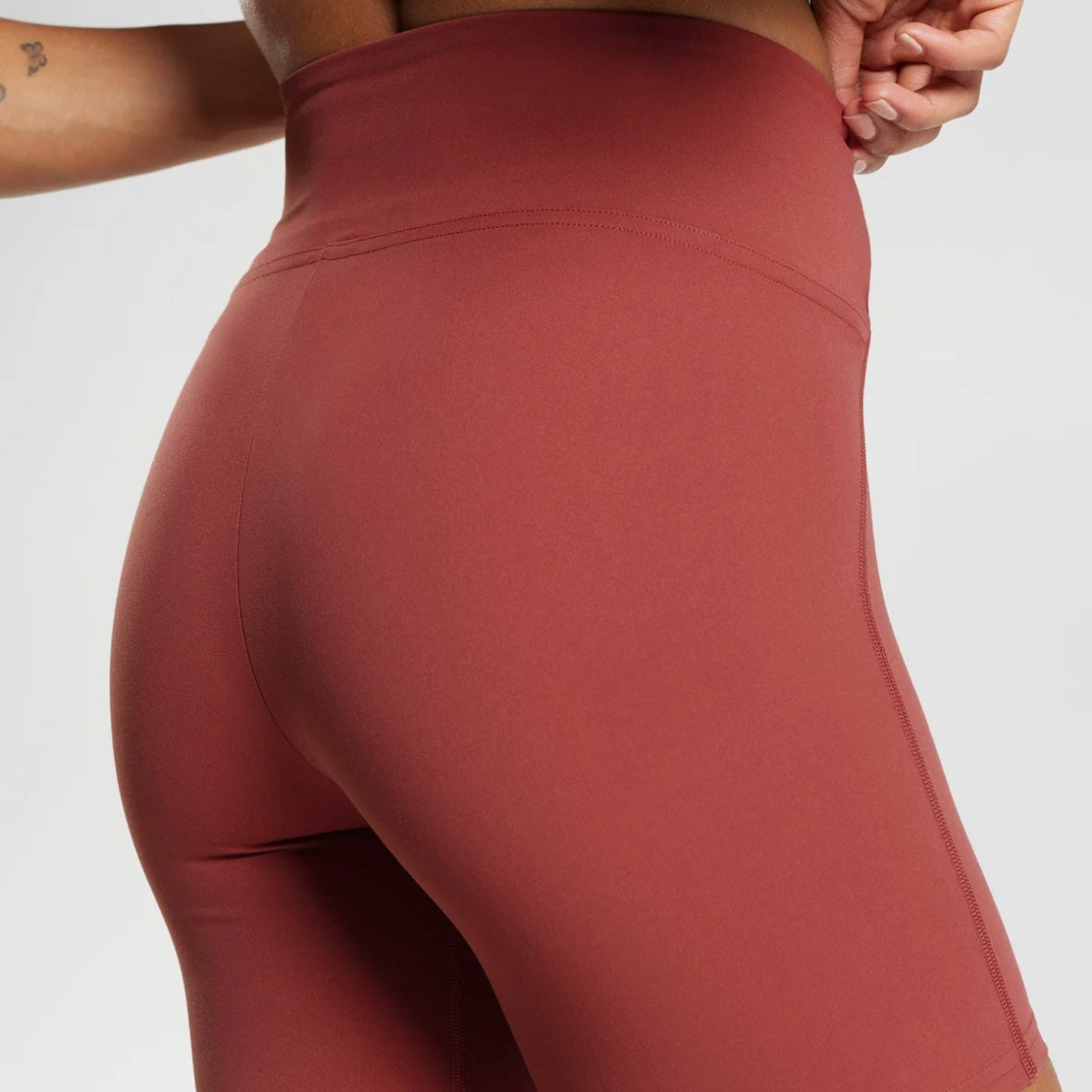 GYMSHARK - CROSSOVER SHORTS