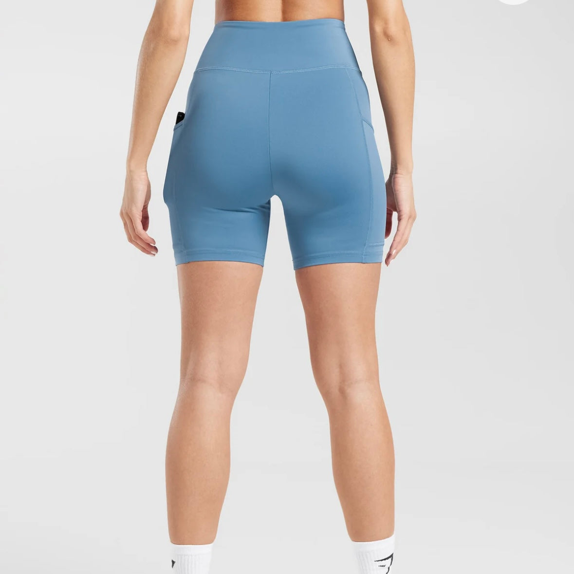 GYMSHARK - POCKET SHORTS