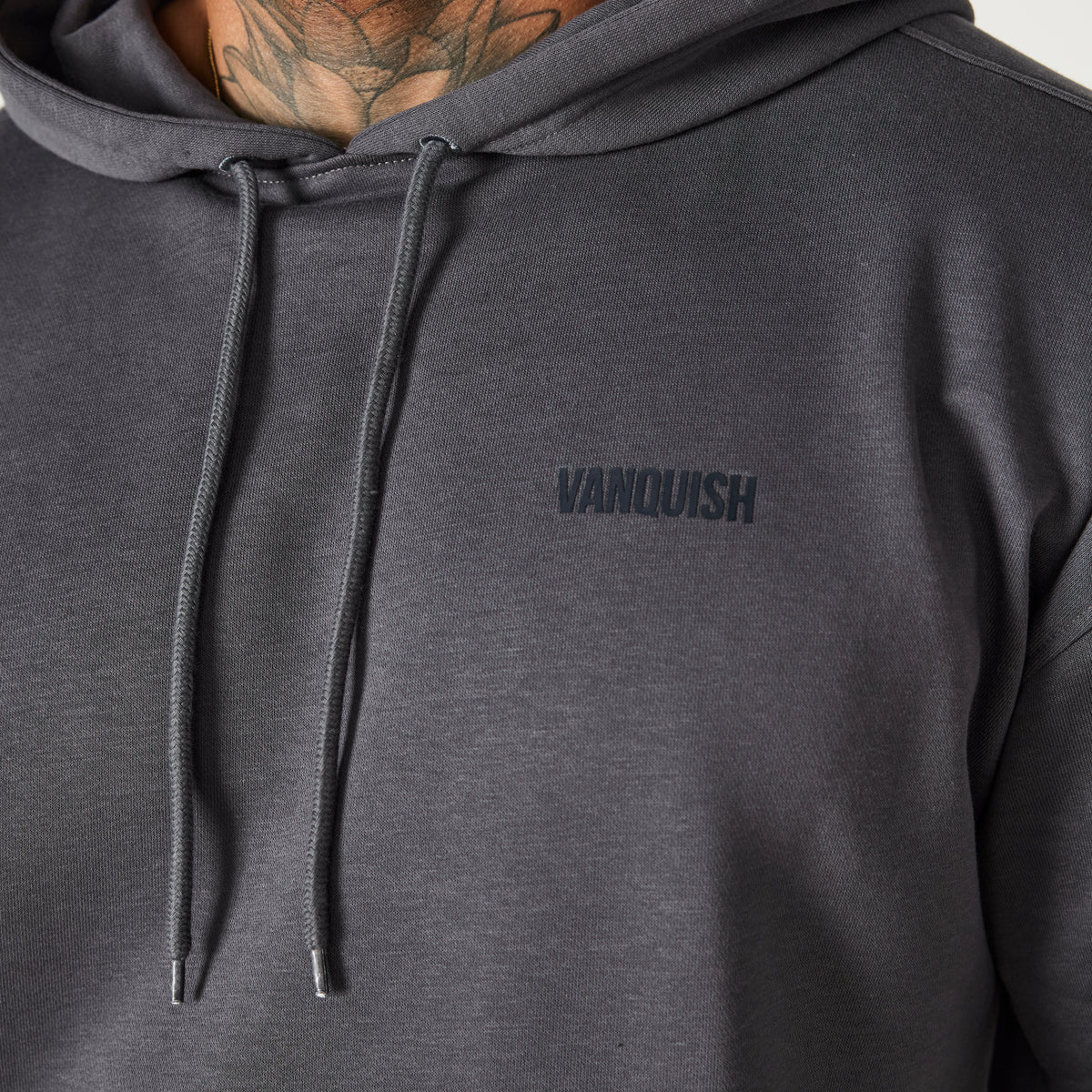 VANQUISH - SIGNATURE COLLECTION OVERSIZED PULLOVER HOODIE