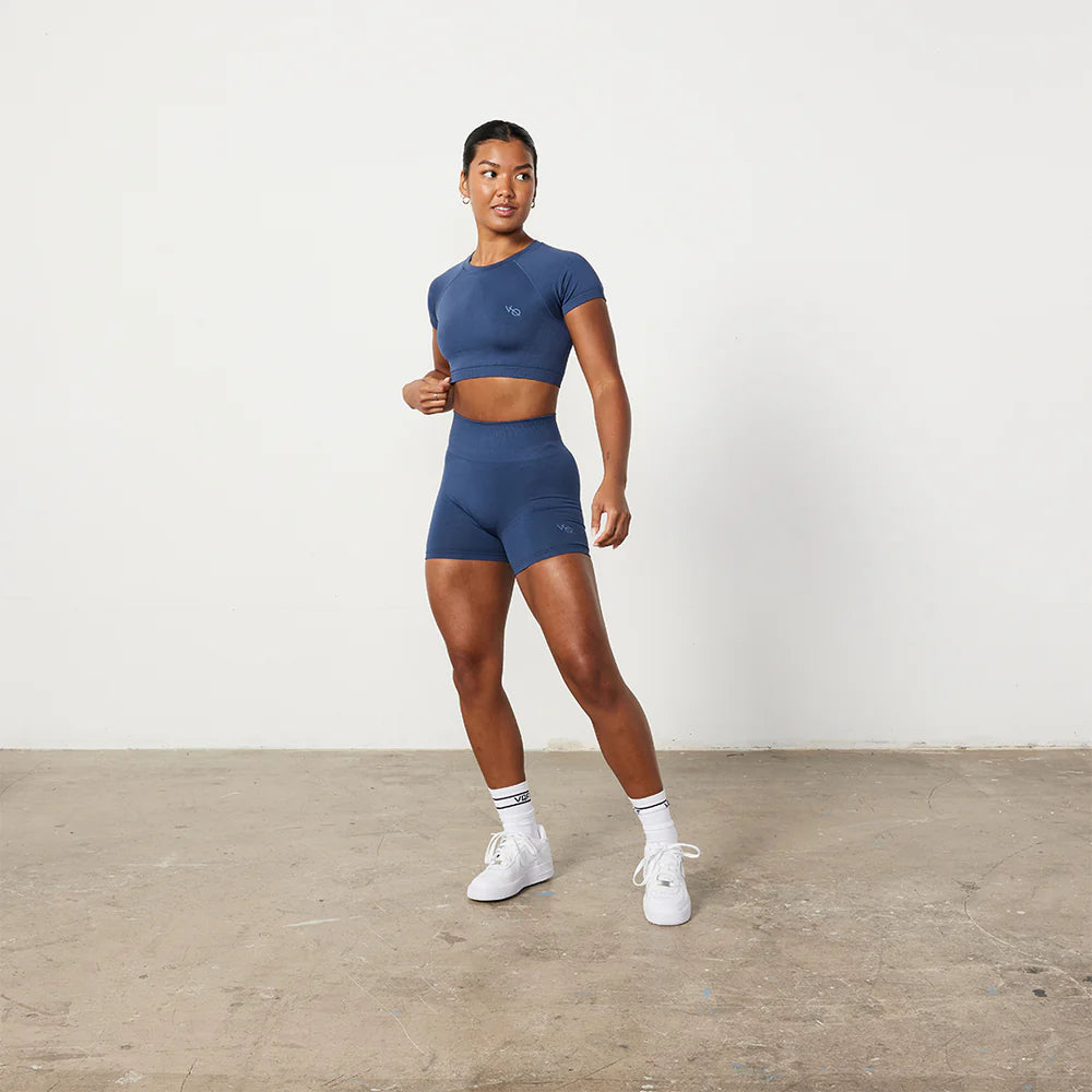 VANQUISH - ELEVATE SEAMLESS SHORTS