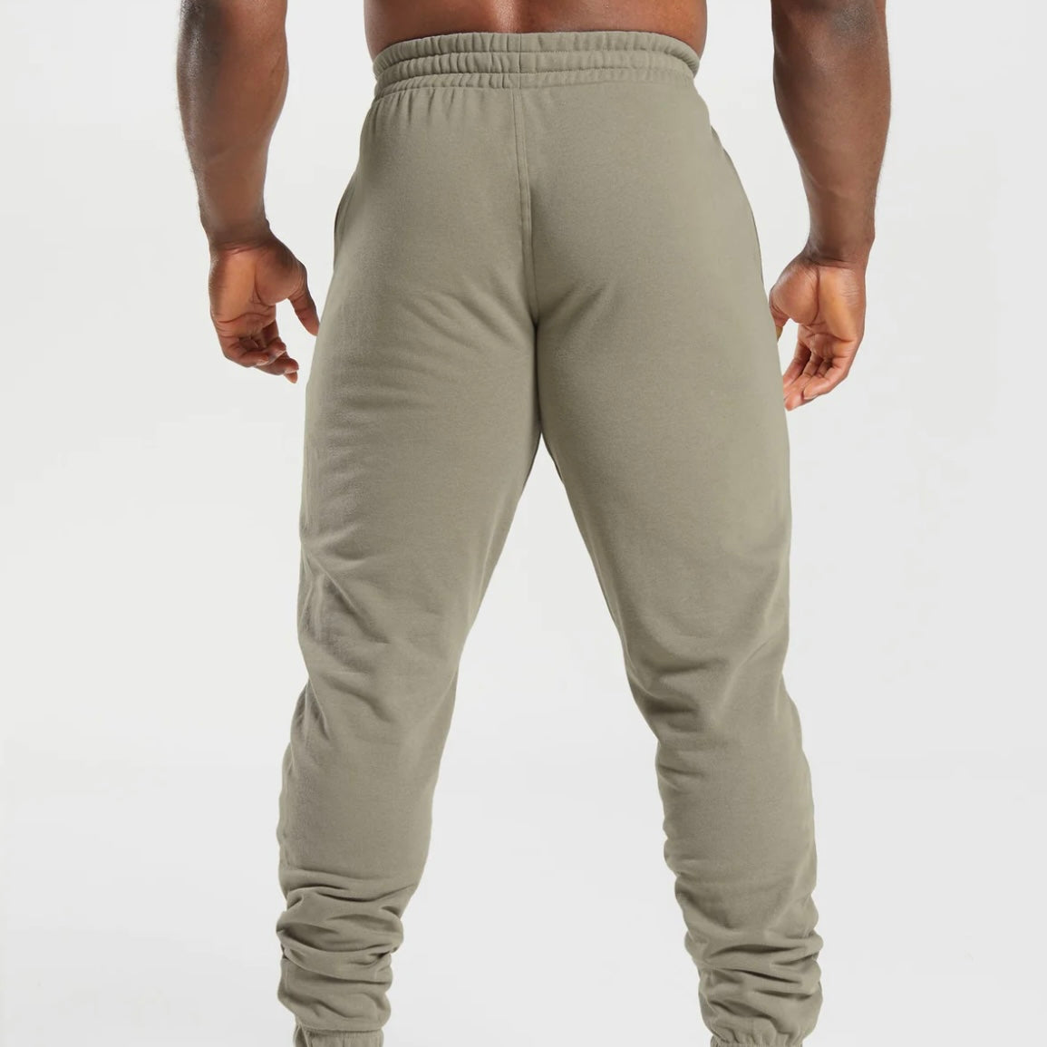 GYMSHARK - ESSENTIAL OVERSIZED JOGGERS