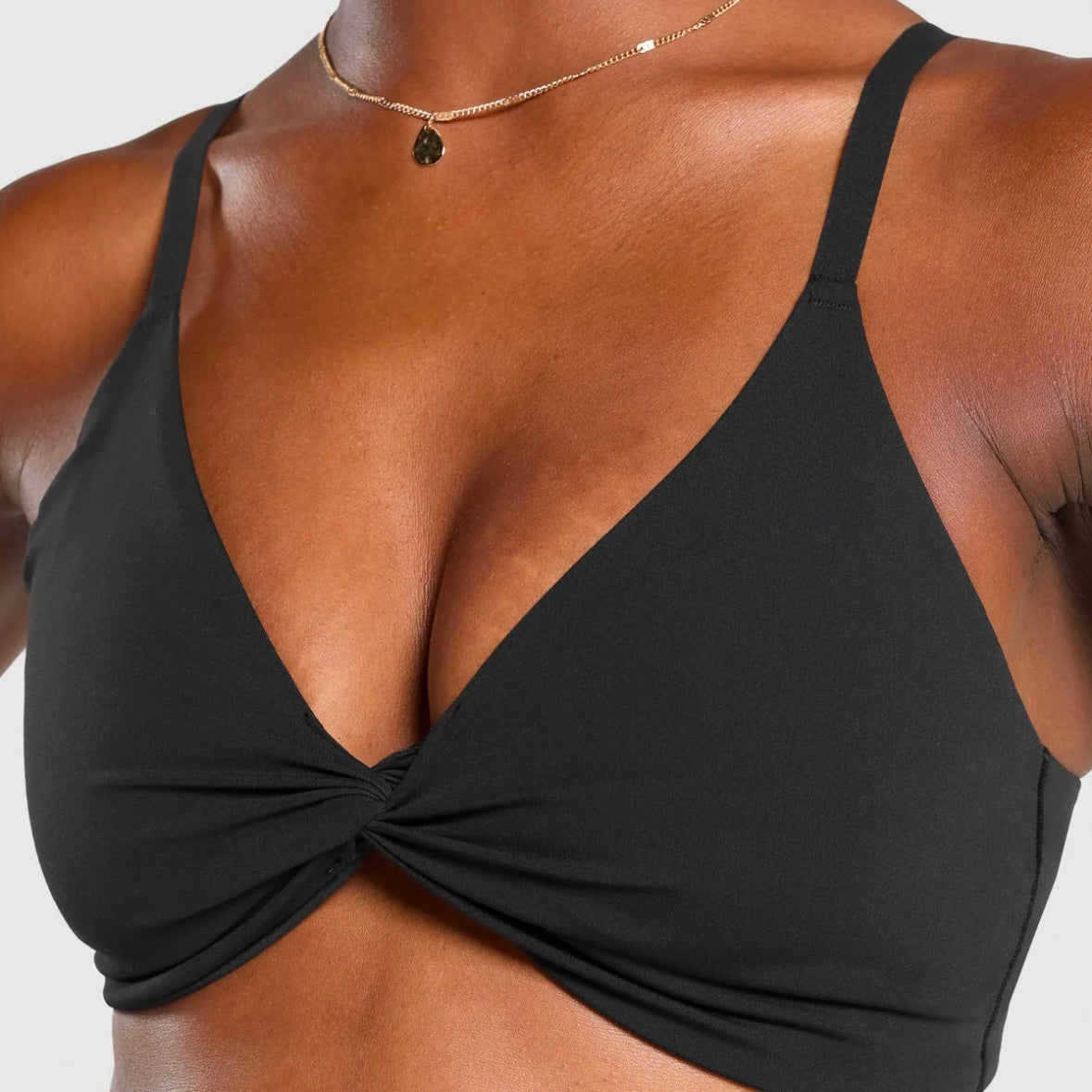 GYMSHARK - TWIST FRONT BRALETTE
