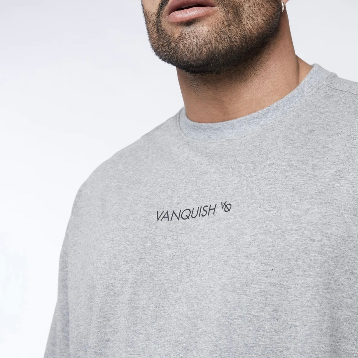 VANQUISH - CORE OVERSIZED T-SHIRT