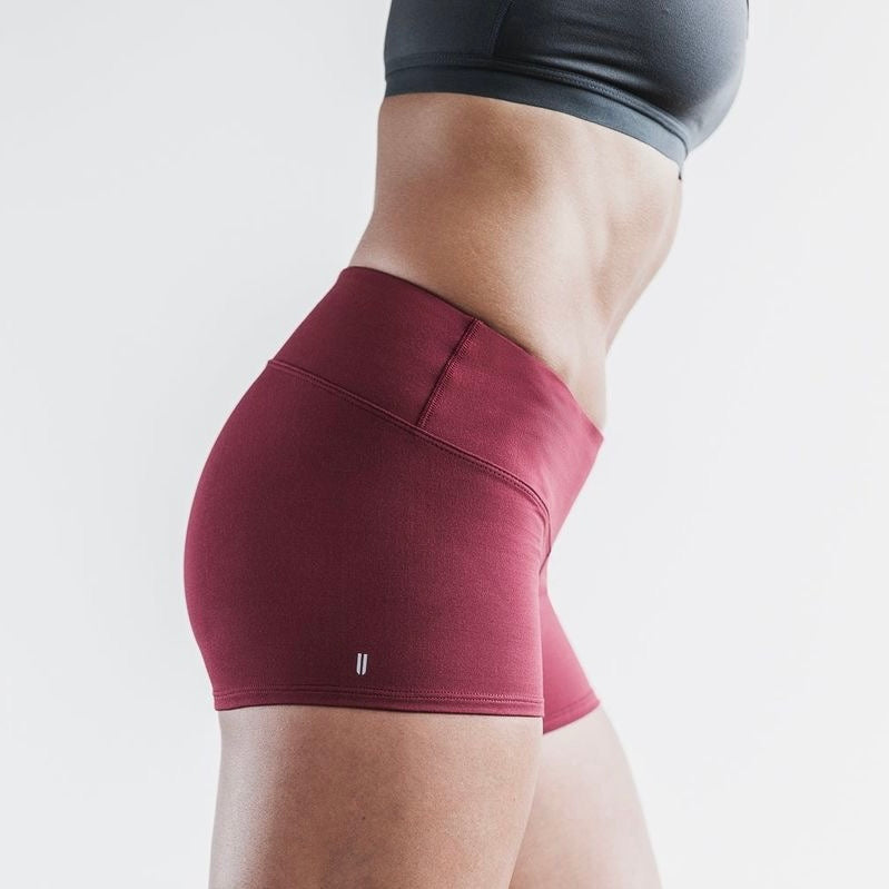 NOBULL - LOW-RISE MATTE SHORT 2"