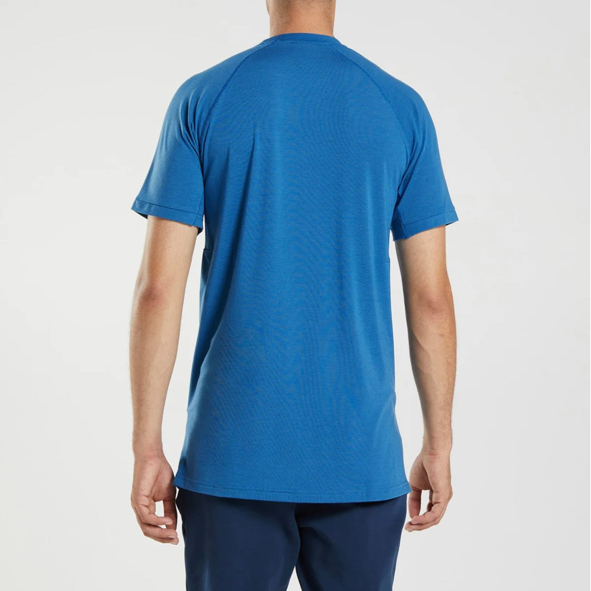 GYMSHARK - STUDIO T-SHIRT