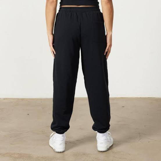 VANQUISH - RESTORE OVERSIZED SWEATPANTS