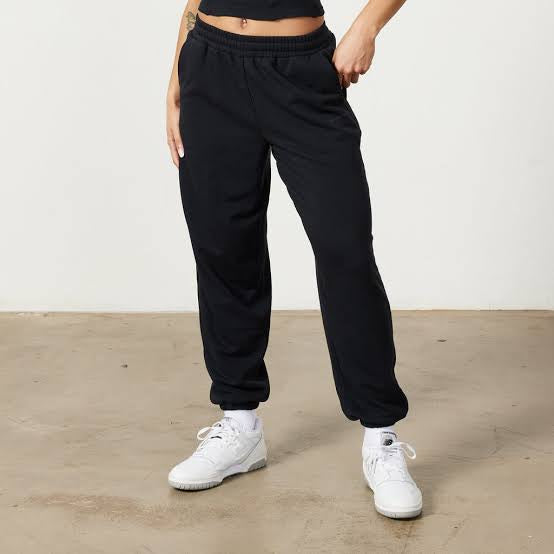 VANQUISH - RESTORE OVERSIZED SWEATPANTS