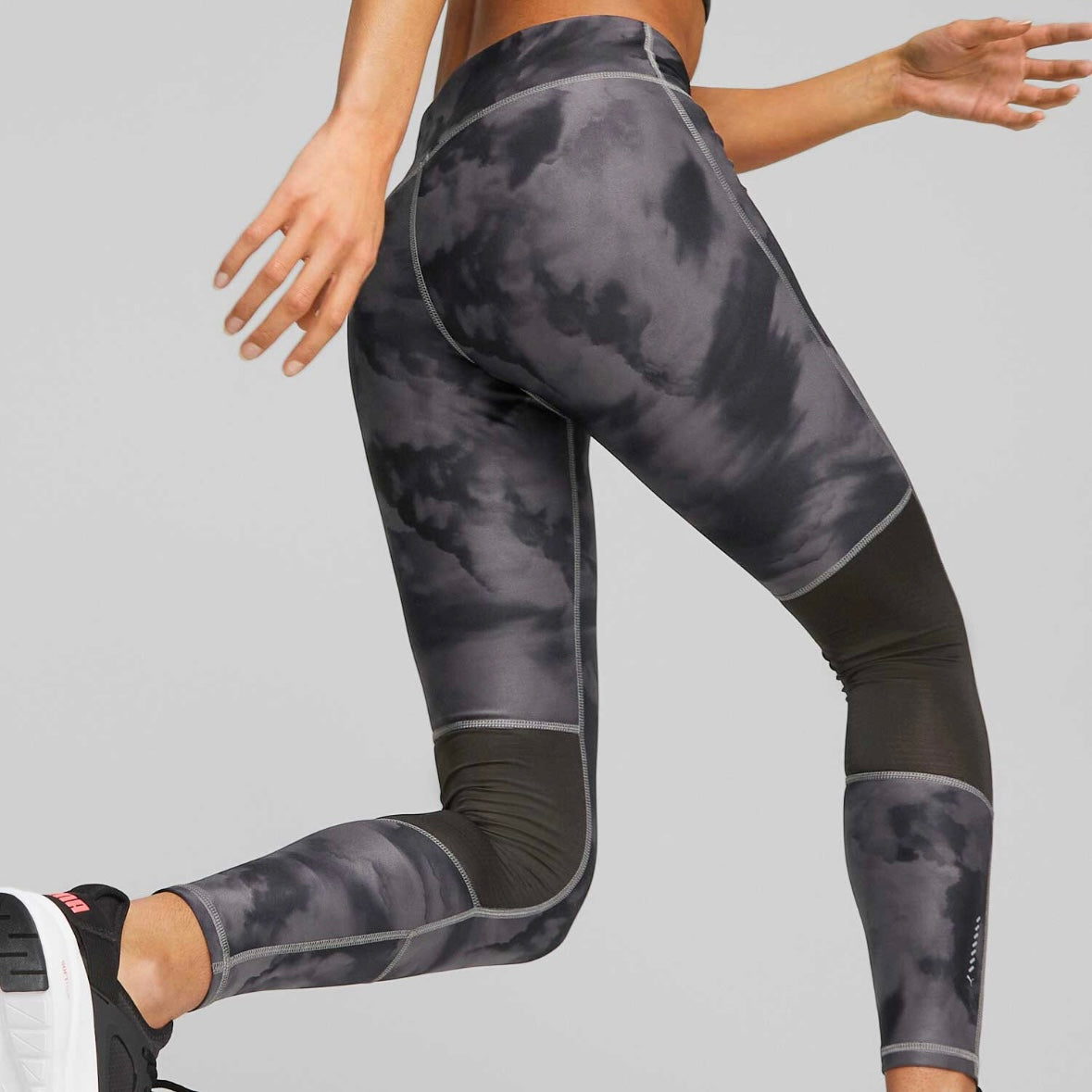 PUMA - RUN FAVORITE AOP 7/8 TIGHT W