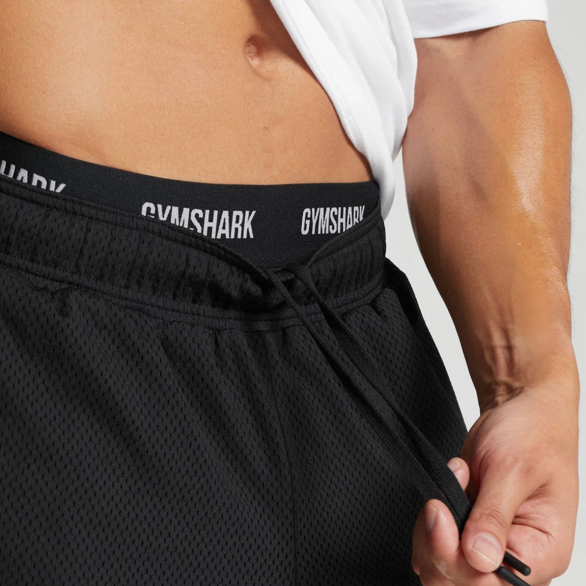 GYMSHARK - LIFTING CLUB MESH 5" SHORTS