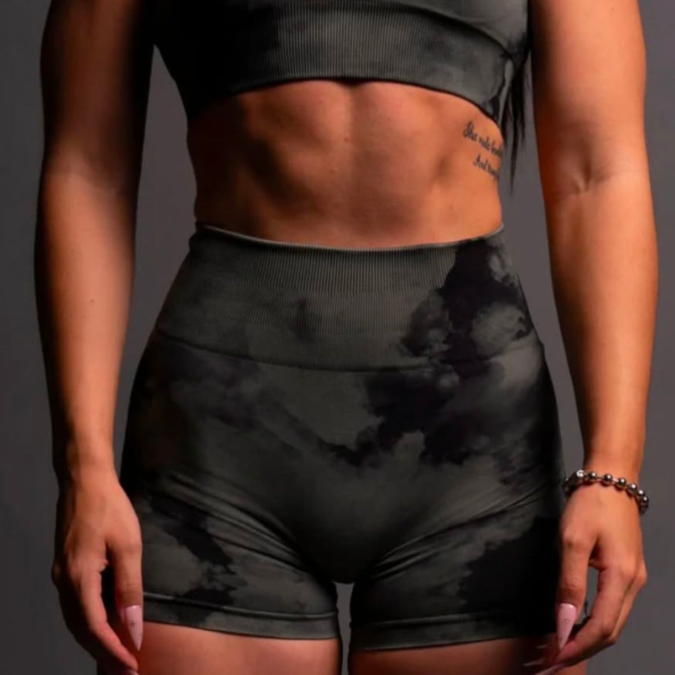 WOLVES CLUB - DUAL WOLF EVERSON SEAMLESS HUXLEY SHORTS CLOUDS