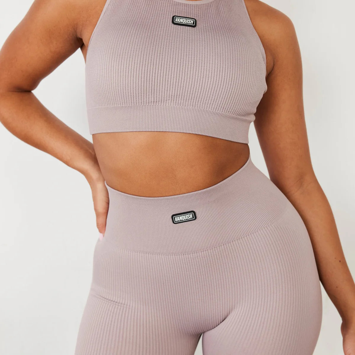 VANQUISH - RIBBED SEAMLESS LEGGINGS