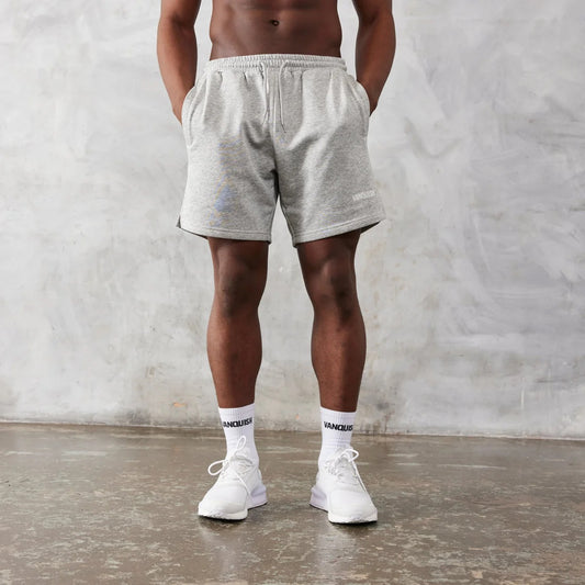 VANQUISH ESSENTIAL REGULAR FIT SHORTS
