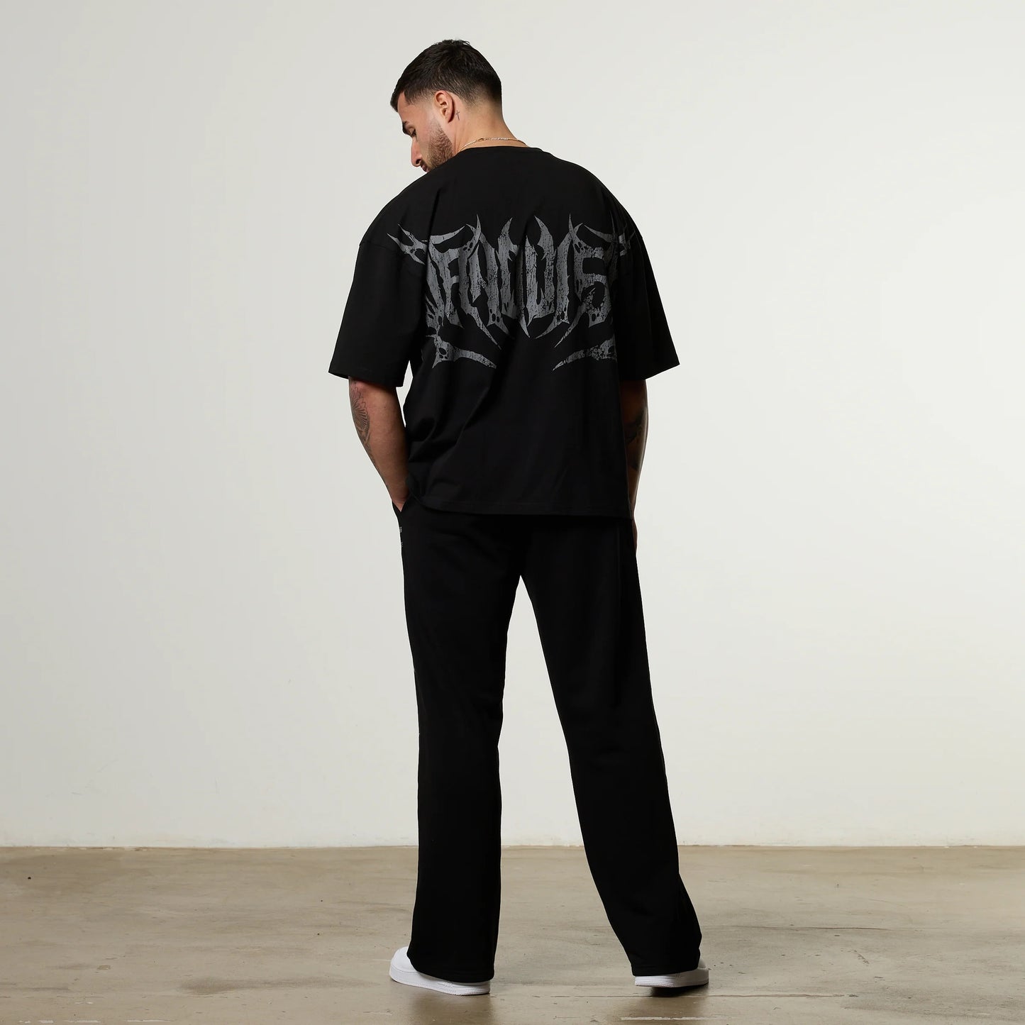 Vanquish - BOXY OVERSIZED T SHIRT