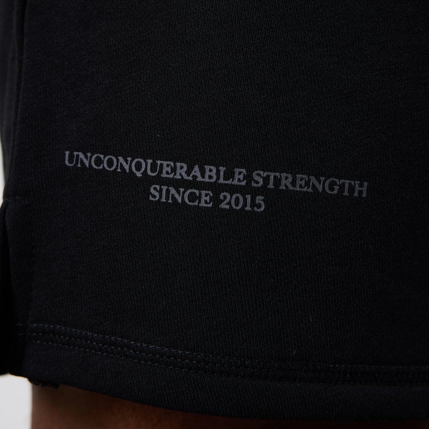 VANQUISH - UNCONQUERABLE STRENGTH WIDE LEG SHORTS