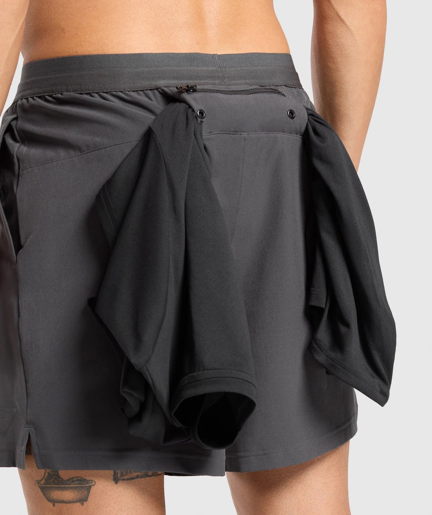 Gymshark - LAND TO WATER 6" SHORTS