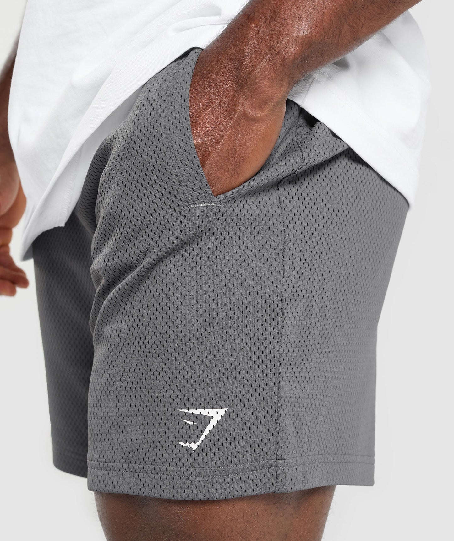GYMSHARK - LIFTING MESH 7" SHORTS