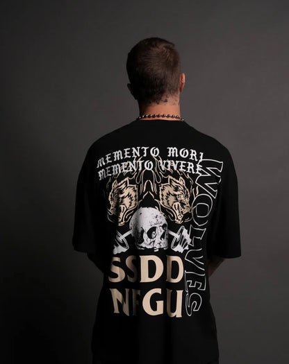 Wolves club - Don't Look Back "Premium" Oversized Tee