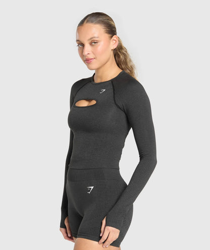 Gymshark - VITAL LONG SLEEVE CUT OUT TOP