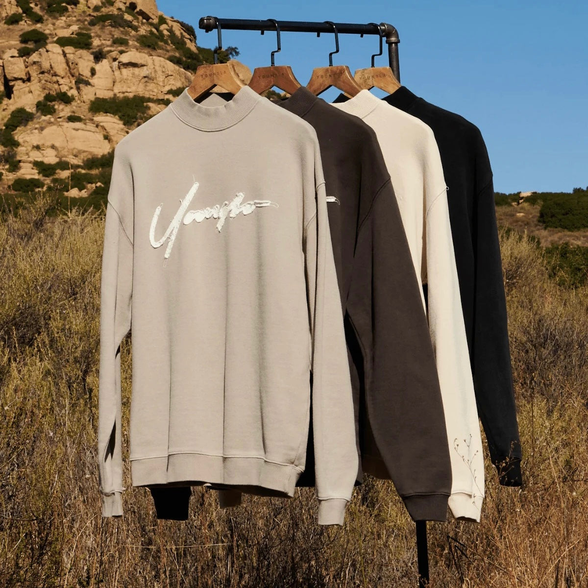 YOUNGLA - W521 URBAN CREWNECK