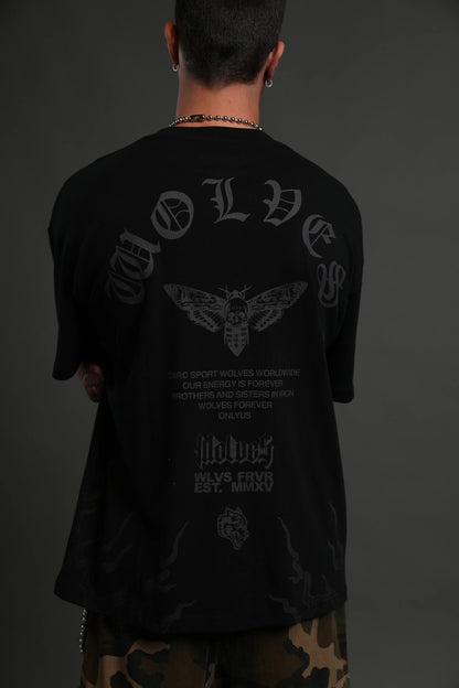 Wolves club - WOLVES NEVER BACK DOWN "PREMIUM" OVERSIZED TEE