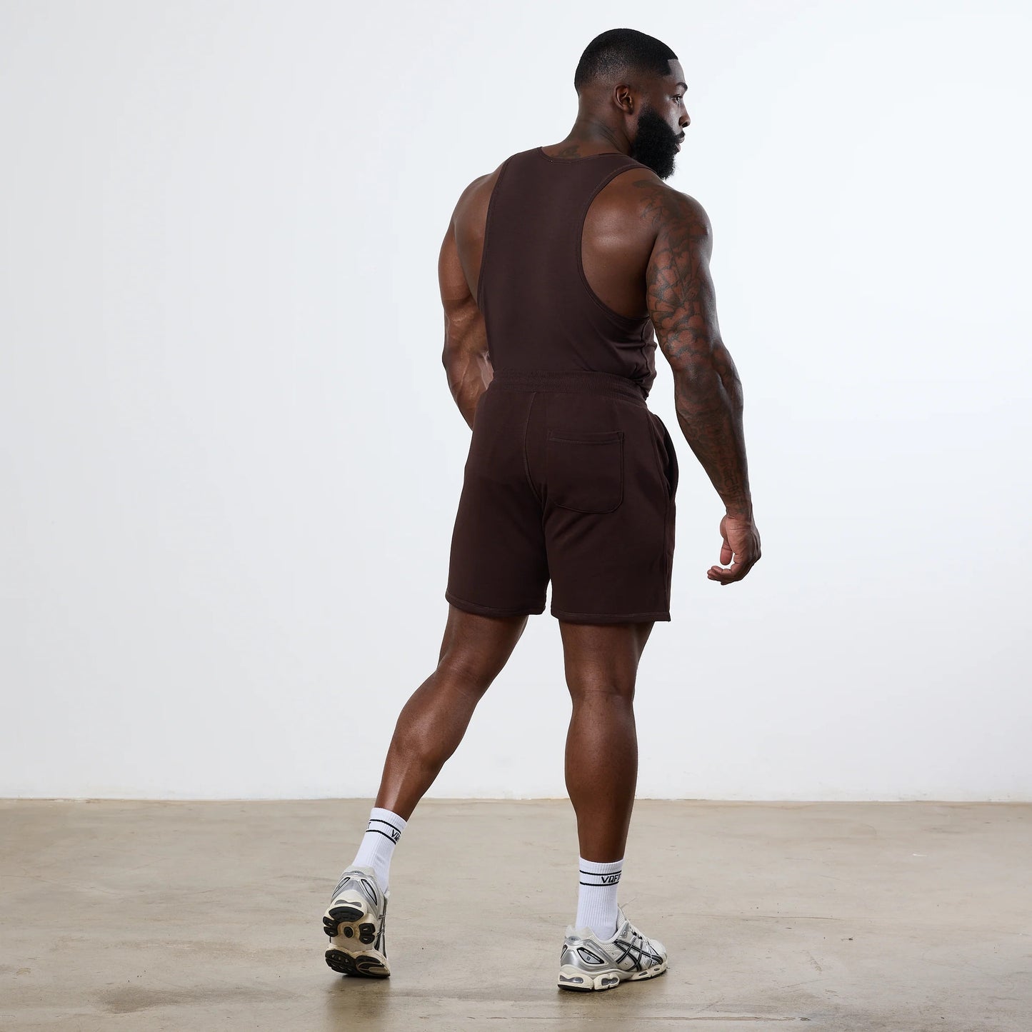 VANQUISH - UNCONQUERABLE STRENGTH WIDE LEG SHORTS