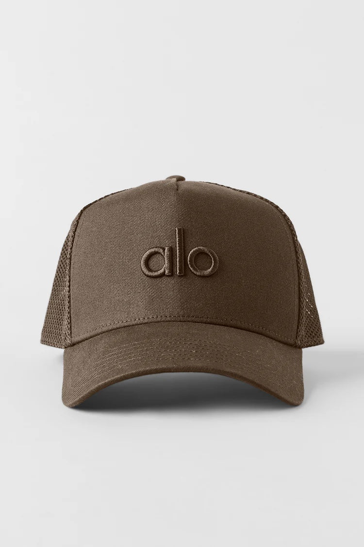 Alo yoga - District Trucker Hat