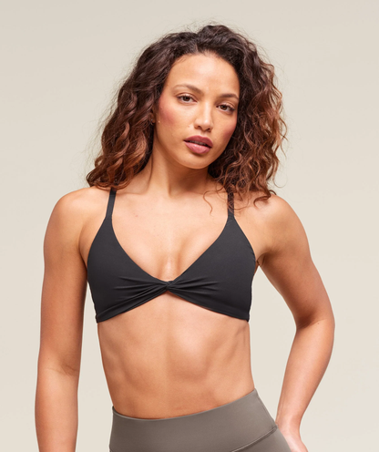 GYMSHARK - TWIST FRONT BRALETTE