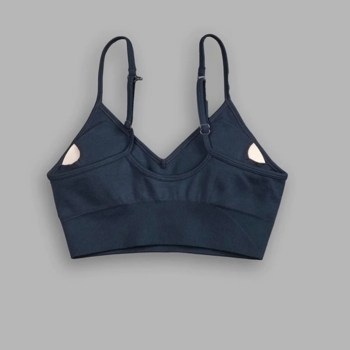 WOLVES CLUB - FROM THE SHADOWS EVERSON SEAMLESS SPORTS BRA