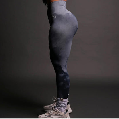 WOLVES CLUB - WOLVES PYRAMID EVERSON SEAMLESS SCRUNCH LEGGINGS