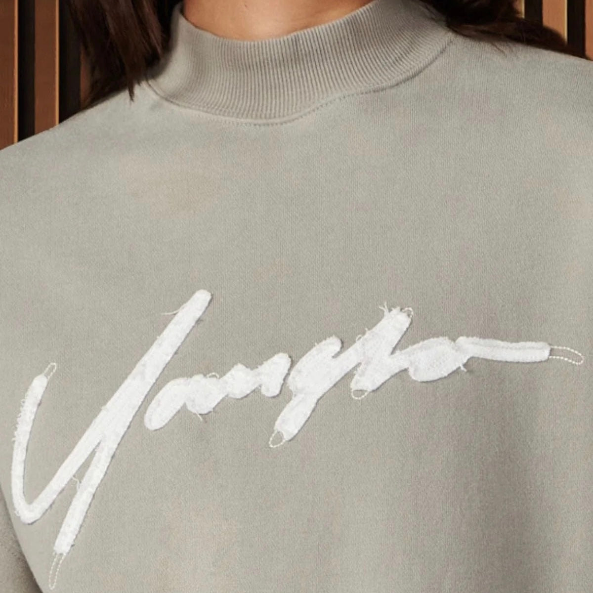 YOUNGLA - W521 URBAN CREWNECK