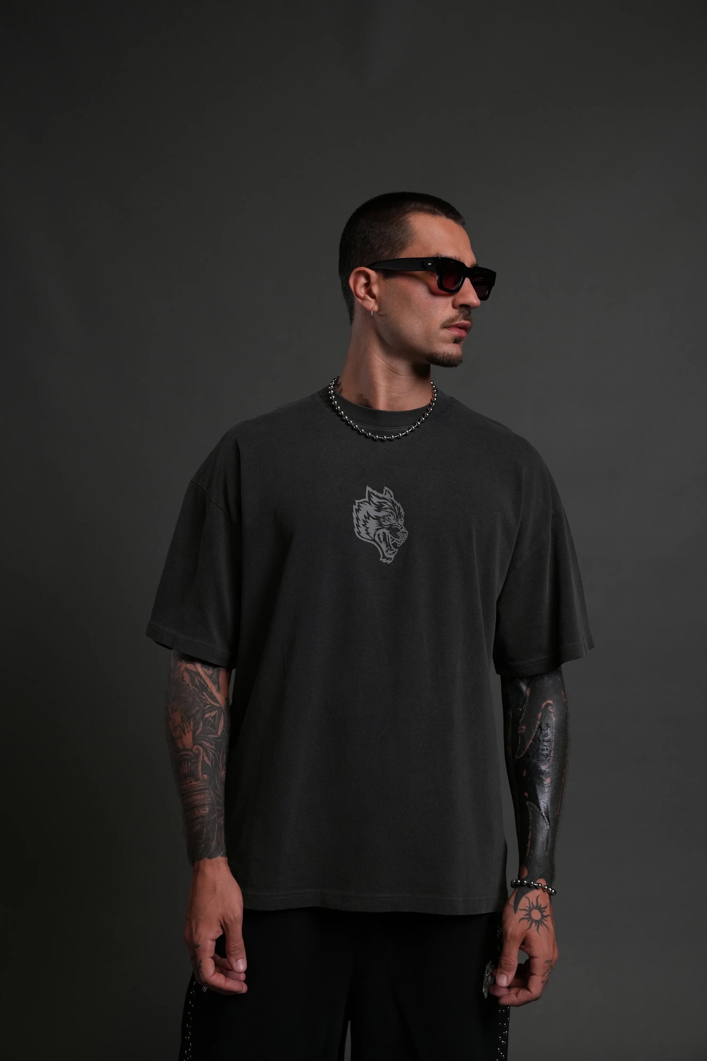 Wolves club - WOLVES CLUB FRVR UNISEX "PREMIUM" OVERSIZED TEE