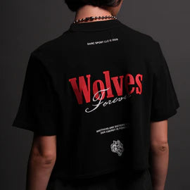 Wolves club - She Wlvs "Premium" (Cropped) Tee
