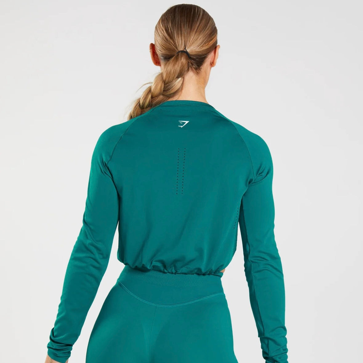 GYMSHARK - SWEAT SEAMLESS LONG SLEEVE CROP TOP