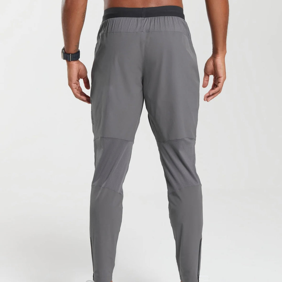GYMSHARK - HYBRID WOVEN JOGGERS